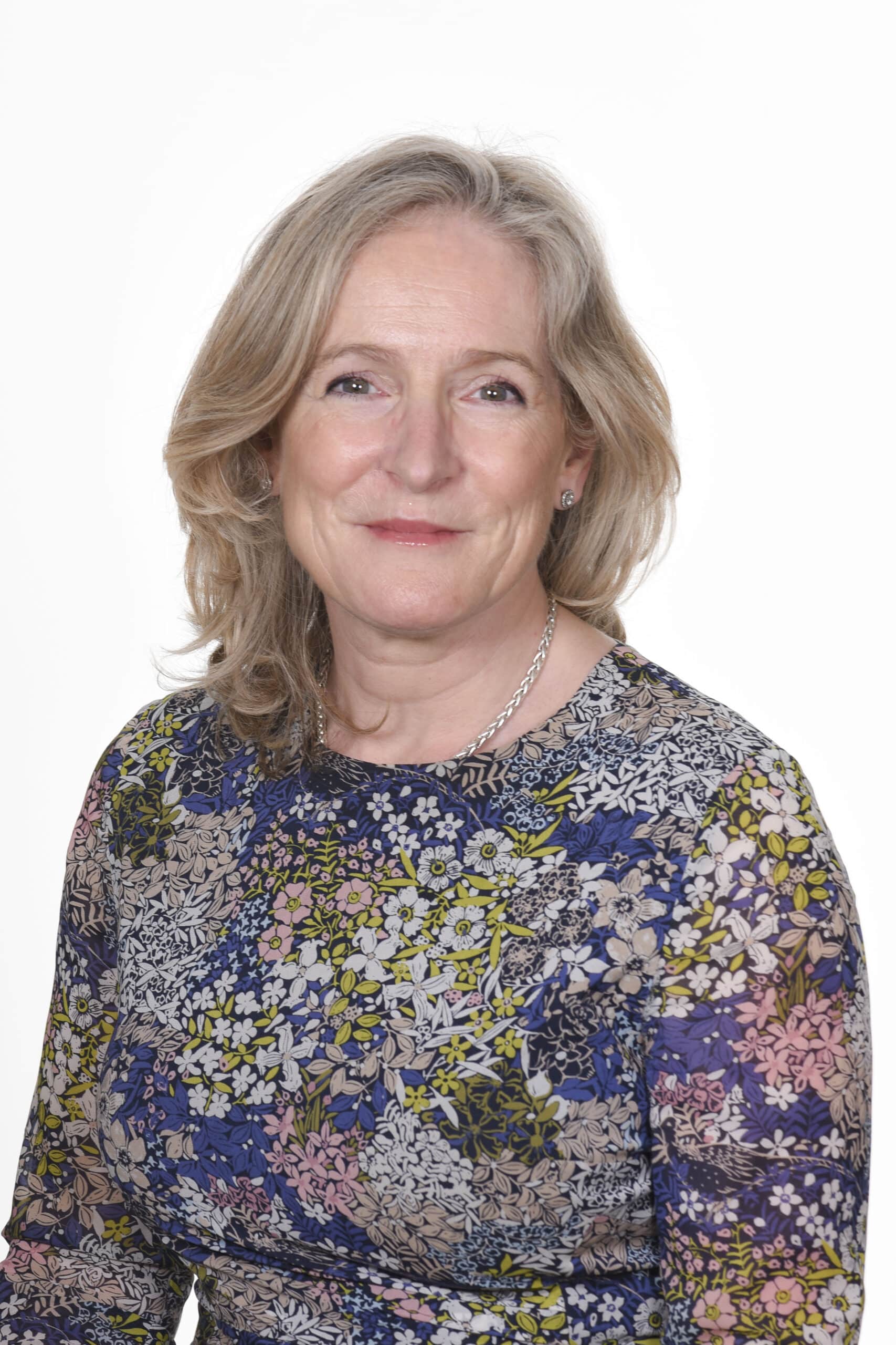 Caroline Archer 003 (1) Dr. Caroline Archer