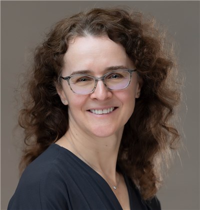 Dr. Anna Tinker