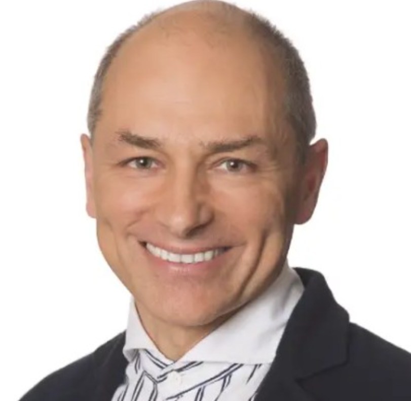 Dr. Lajos Pusztai