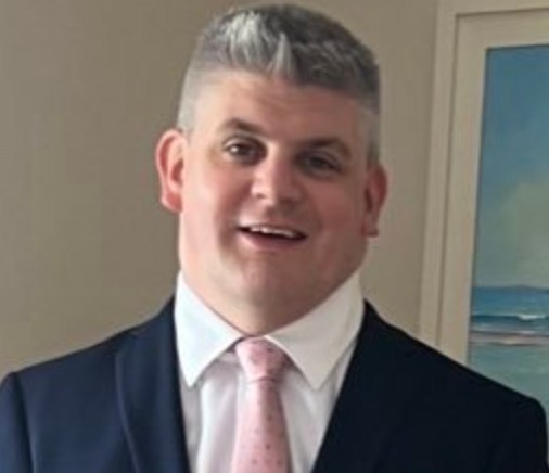 Dr. Ronan McLaughlin