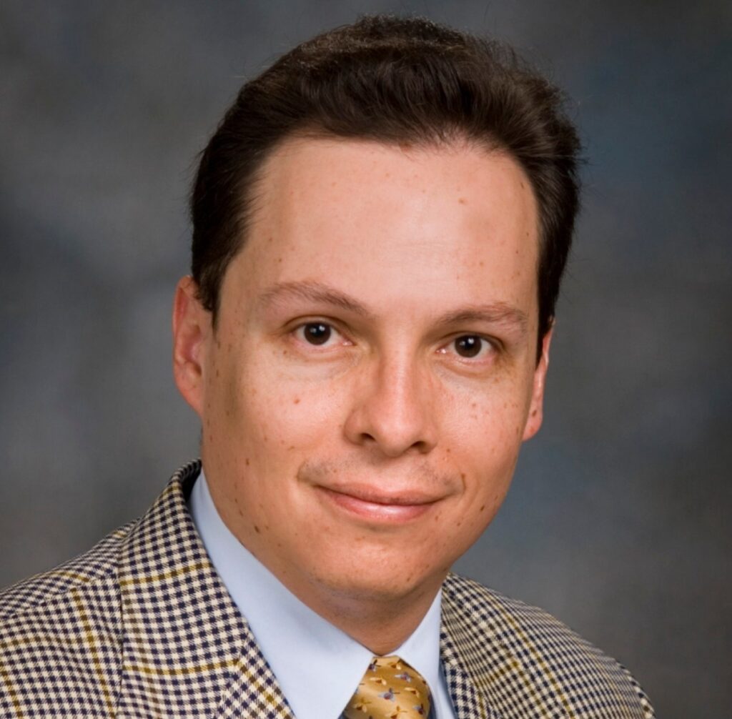 Dr. Camilo Jimenez