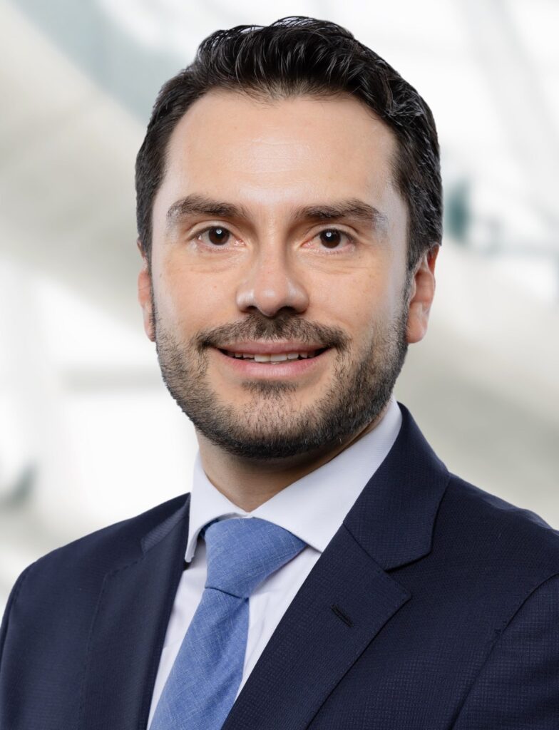 Dr. Fernando Rivera Theurel