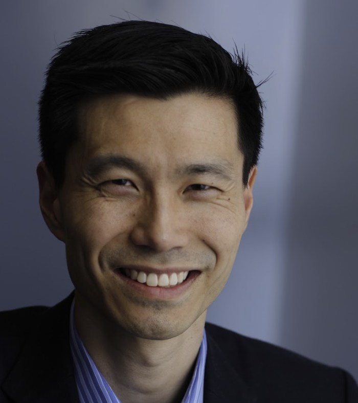 Dr. Howard Lim